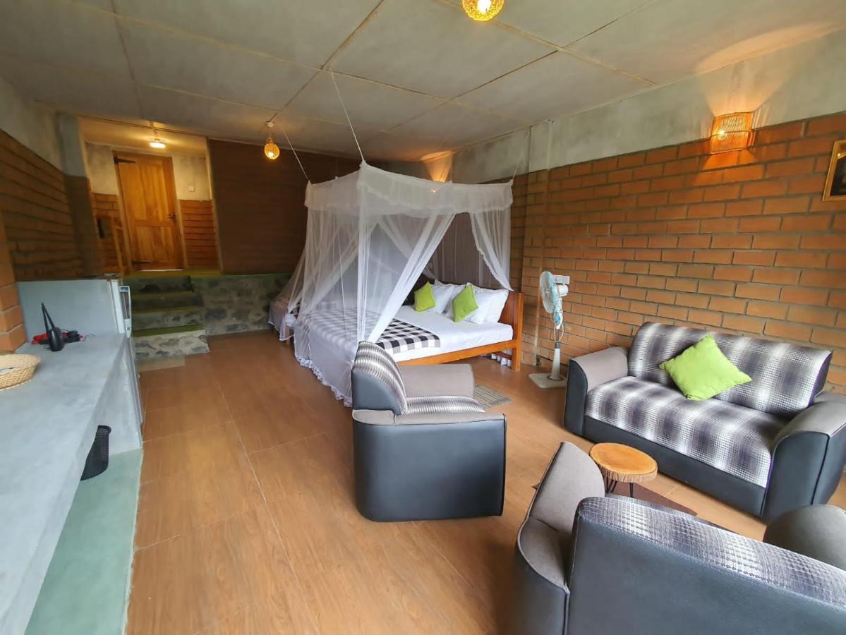 Ayubo Ella - Bed & Breakfast Eksteriør bilde